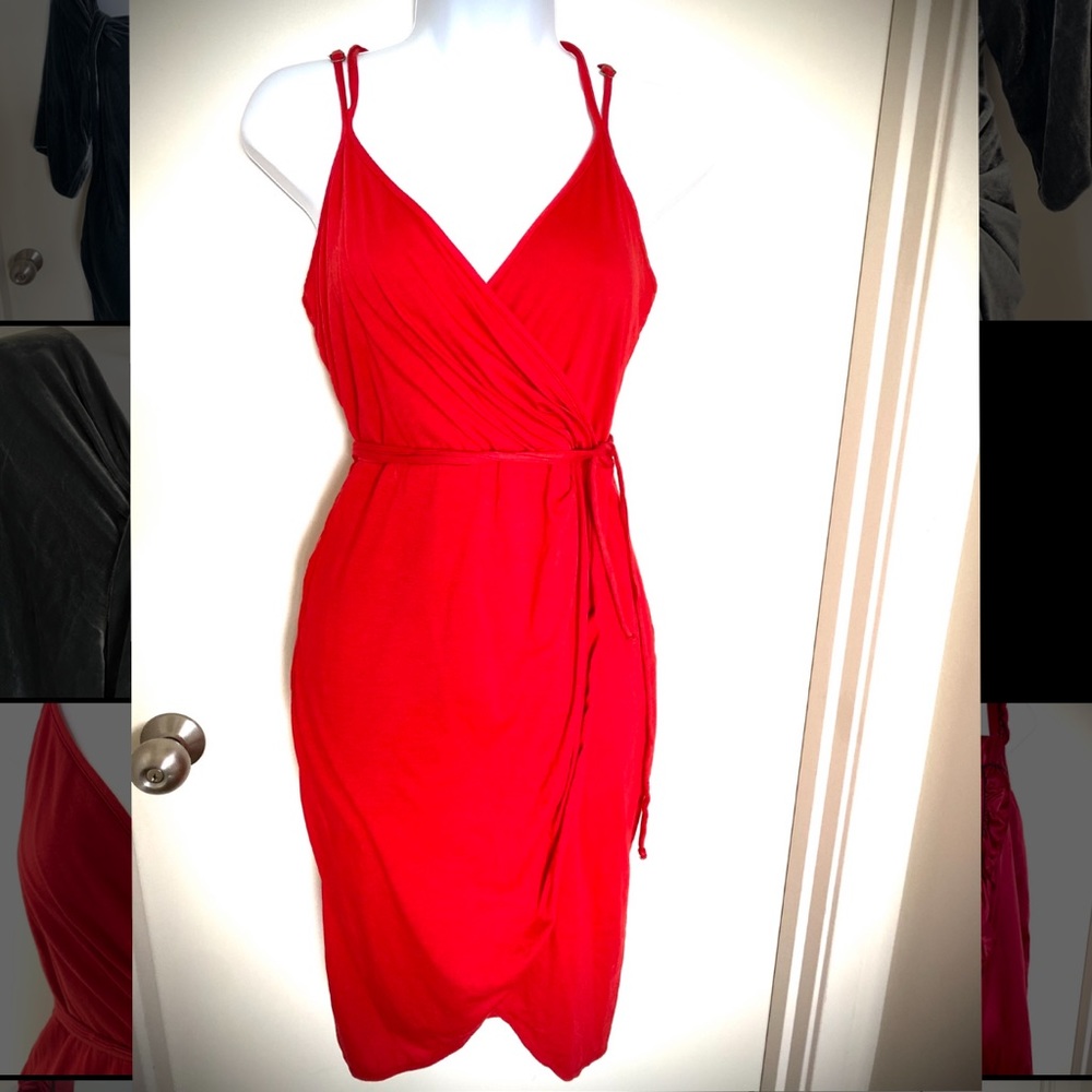 Velvet brand. Red wrap dress.